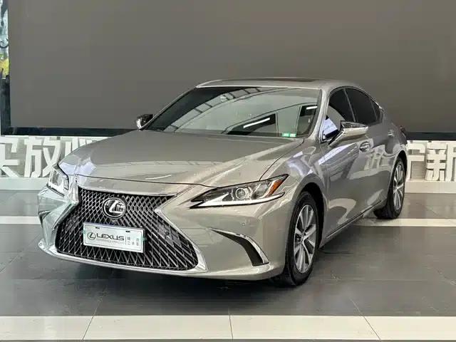 Lexus ES 2018 200 Luxury Edition (China V emission standard)