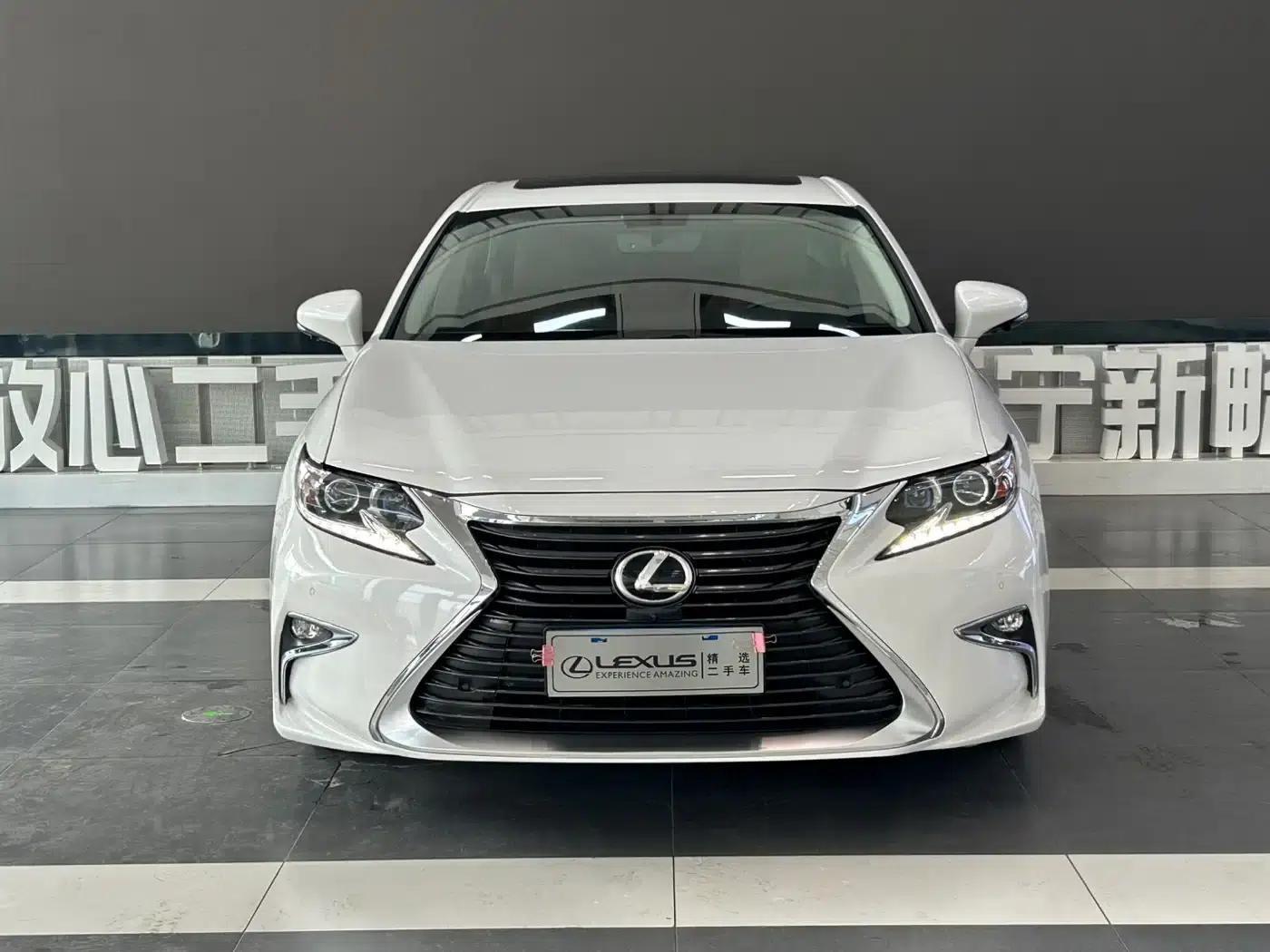 Lexus ES 2015 200 Elite Edition — миниатюра 2