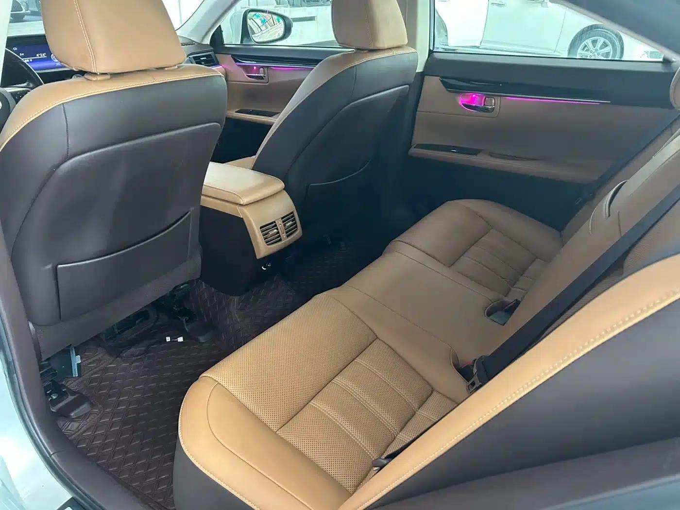 Lexus ES 2015 200 Elite Edition — миниатюра 16