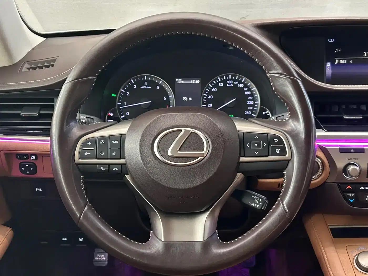 Lexus ES 2015 200 Elite Edition — миниатюра 9