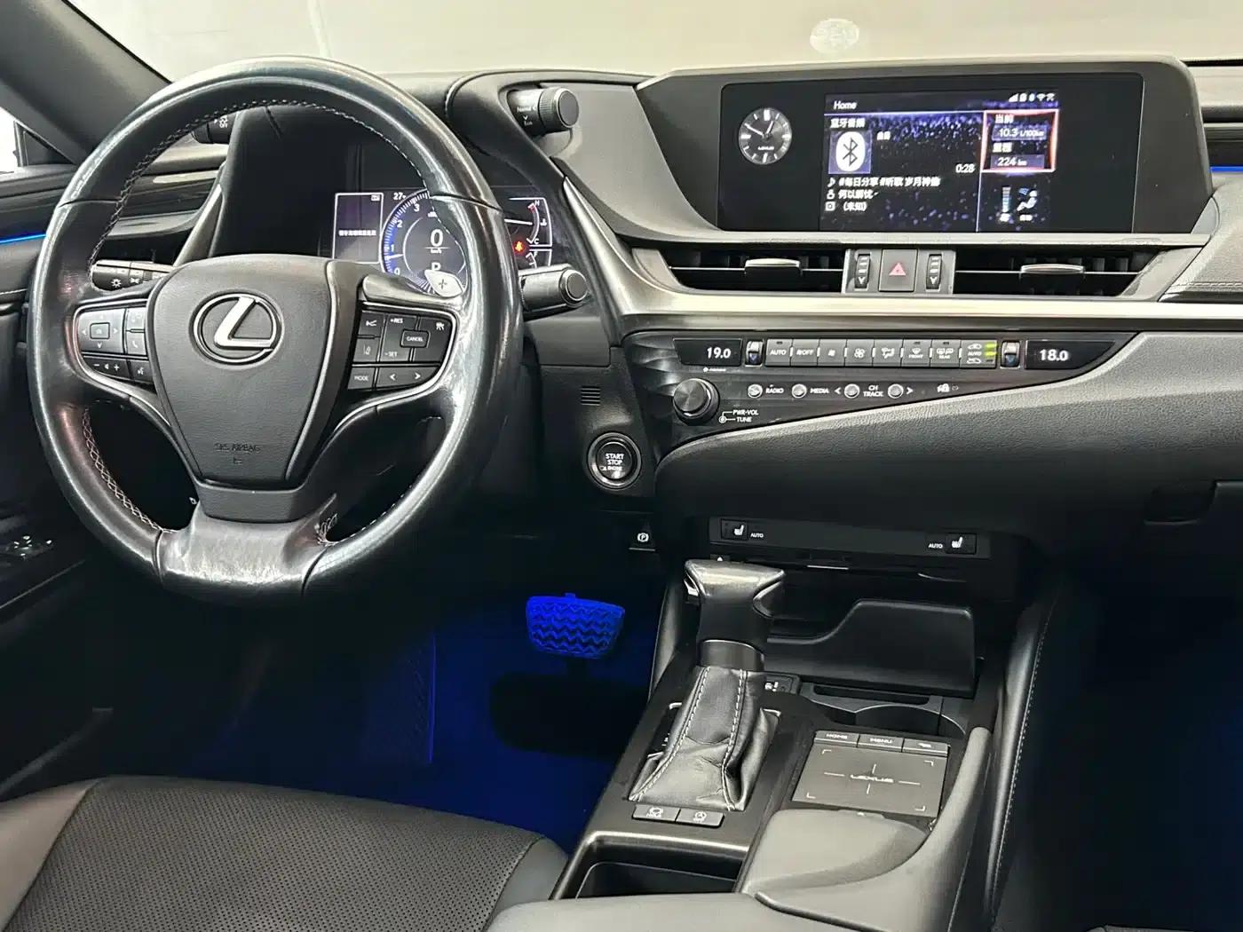 Lexus ES 2018 200 Premium Edition (China V emission standard) — миниатюра 15