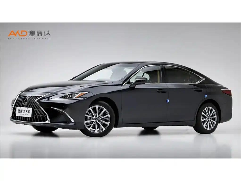 Lexus ES200/2.0/2024/Premium Edition — миниатюра 1