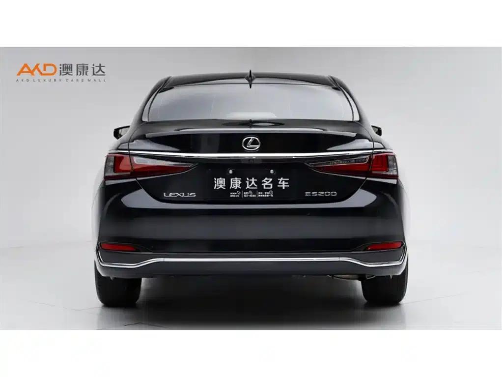 Lexus ES200/2.0/2024/Premium Edition — миниатюра 4