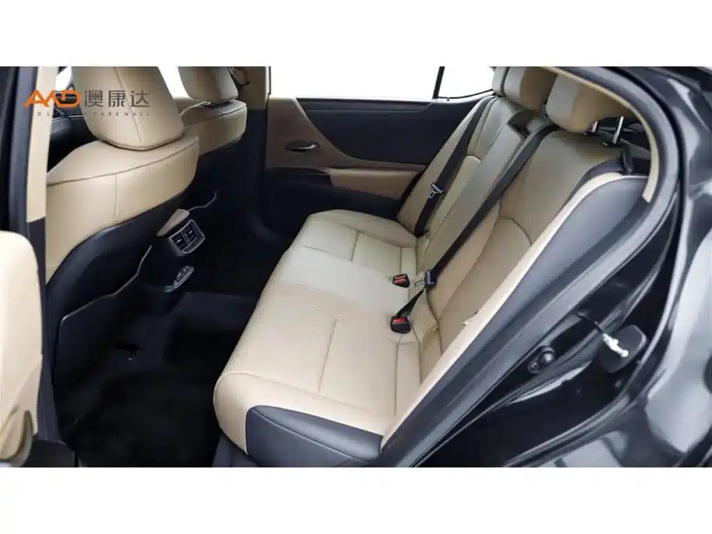 Lexus ES200/2.0/2024/Premium Edition — миниатюра 7