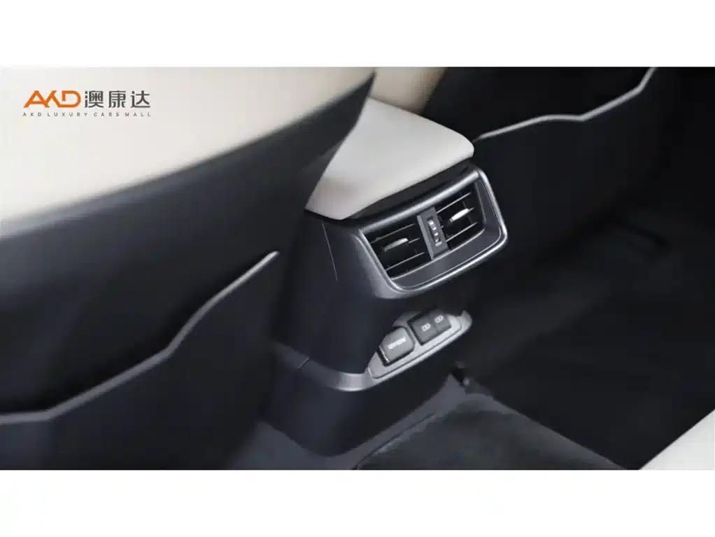 Lexus ES200/2.0/2024/Premium Edition — миниатюра 9