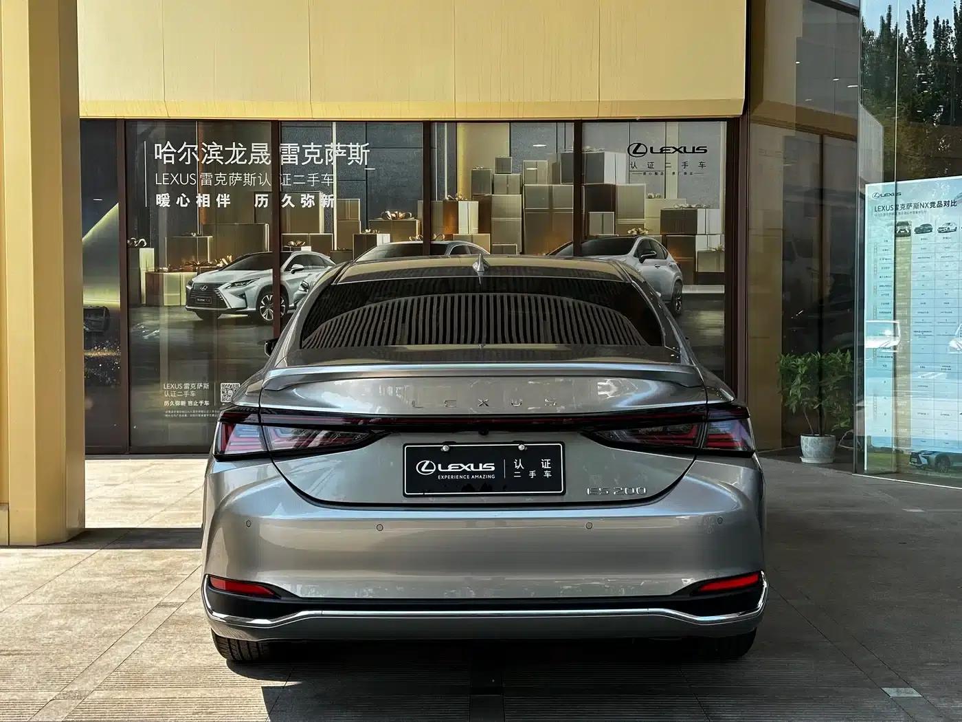 Lexus ES 2025 200 Premium Edition — миниатюра 3