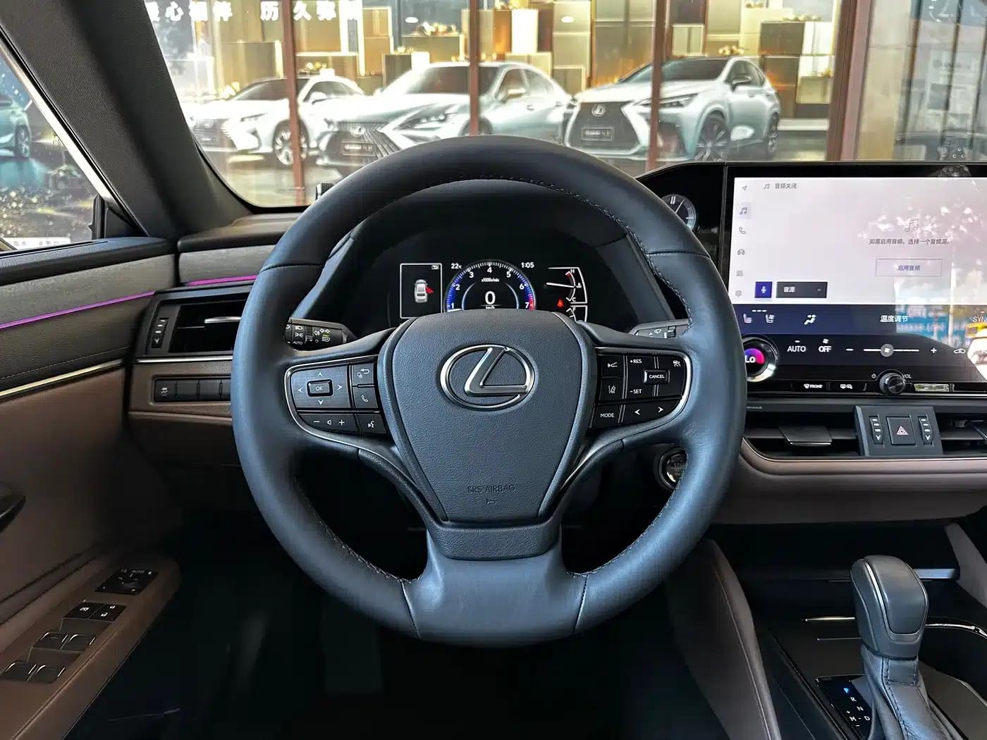 Lexus ES 2025 200 Premium Edition — миниатюра 8