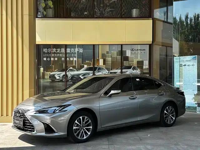 Lexus ES 2025 200 Premium Edition