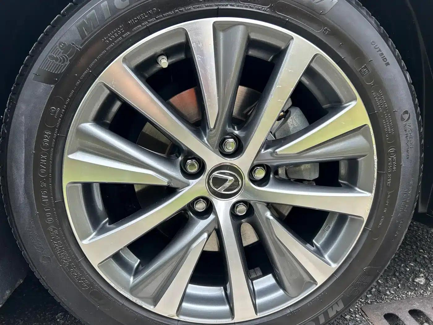 Lexus ES 2018 300h Premium Edition (China V emission standard) — миниатюра 23