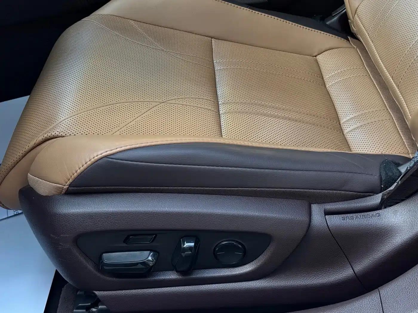 Lexus ES 2018 300h Premium Edition (China V emission standard) — миниатюра 22