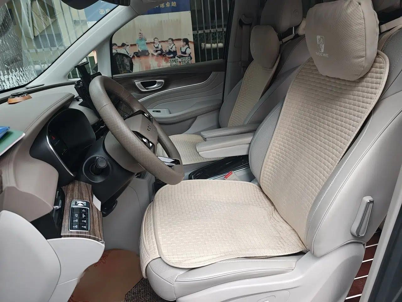 Roewe iMAX8 New Energy 2022 First-Class Titanium Edition — миниатюра 16
