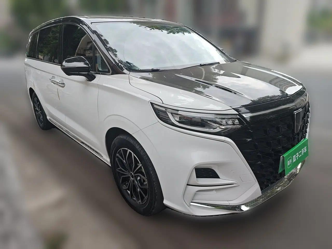 Roewe iMAX8 New Energy 2022 First-Class Titanium Edition — миниатюра 3
