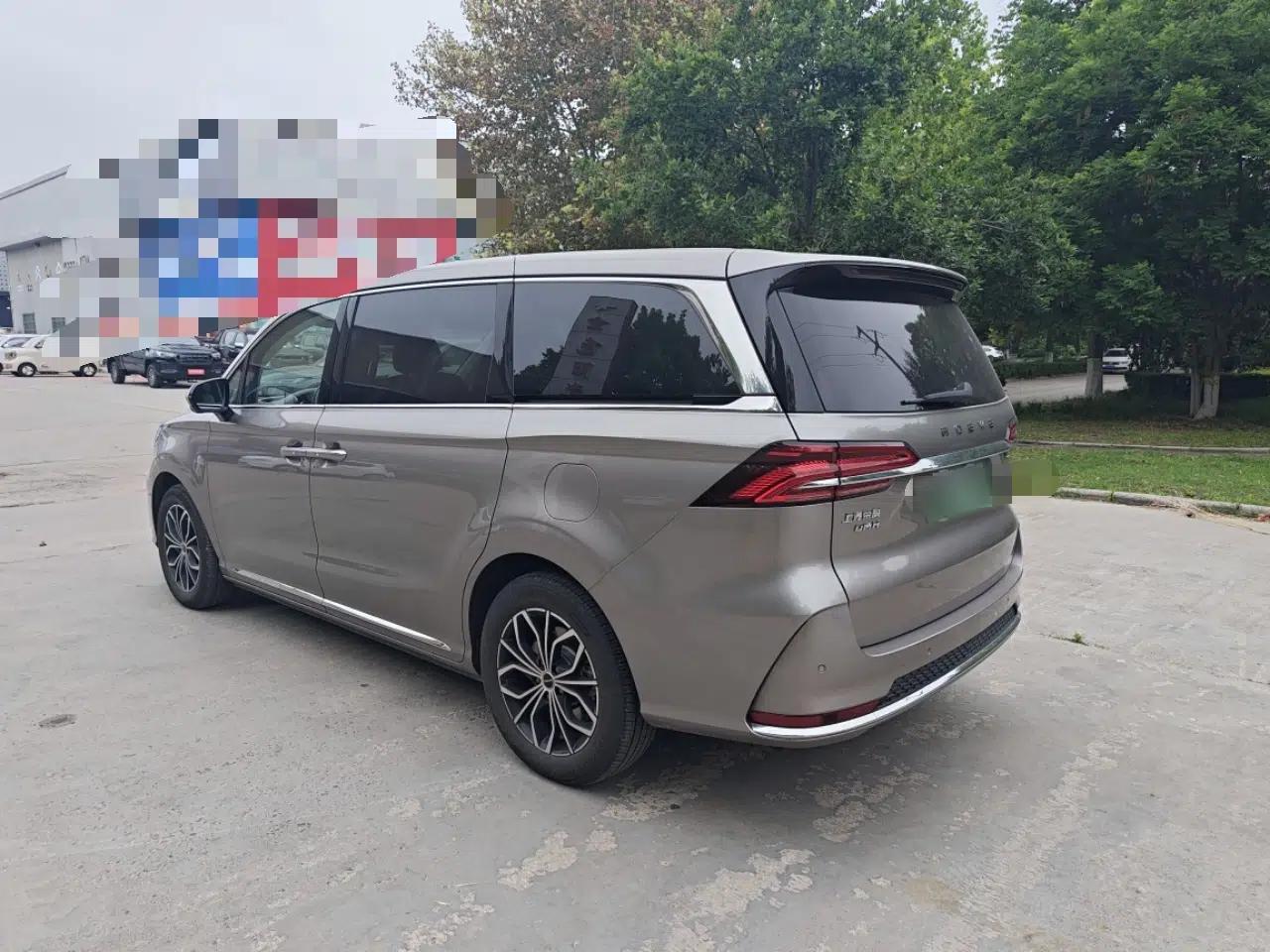 Roewe iMAX8 New Energy 2025 1.5T DMH Lu Zun Deluxe Edition — миниатюра 7