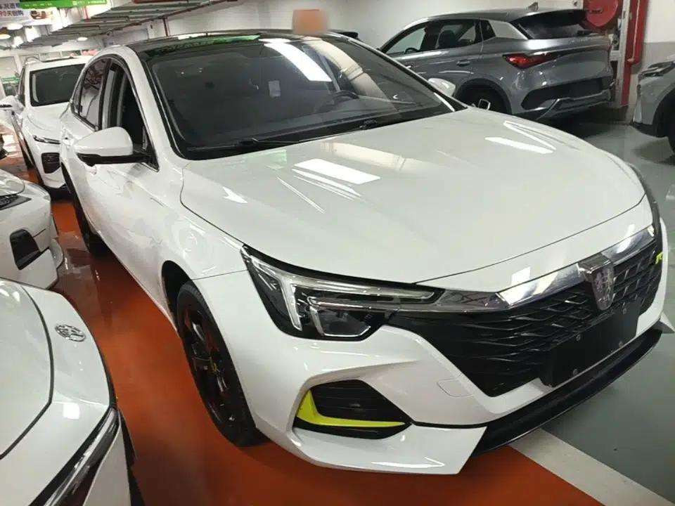 Roewe i6 MAX New Energy 2021 EV 500 Skyroof Flagship Edition — миниатюра 3
