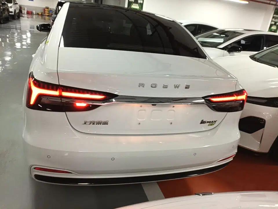 Roewe i6 MAX New Energy 2021 EV 500 Skyroof Flagship Edition — миниатюра 5