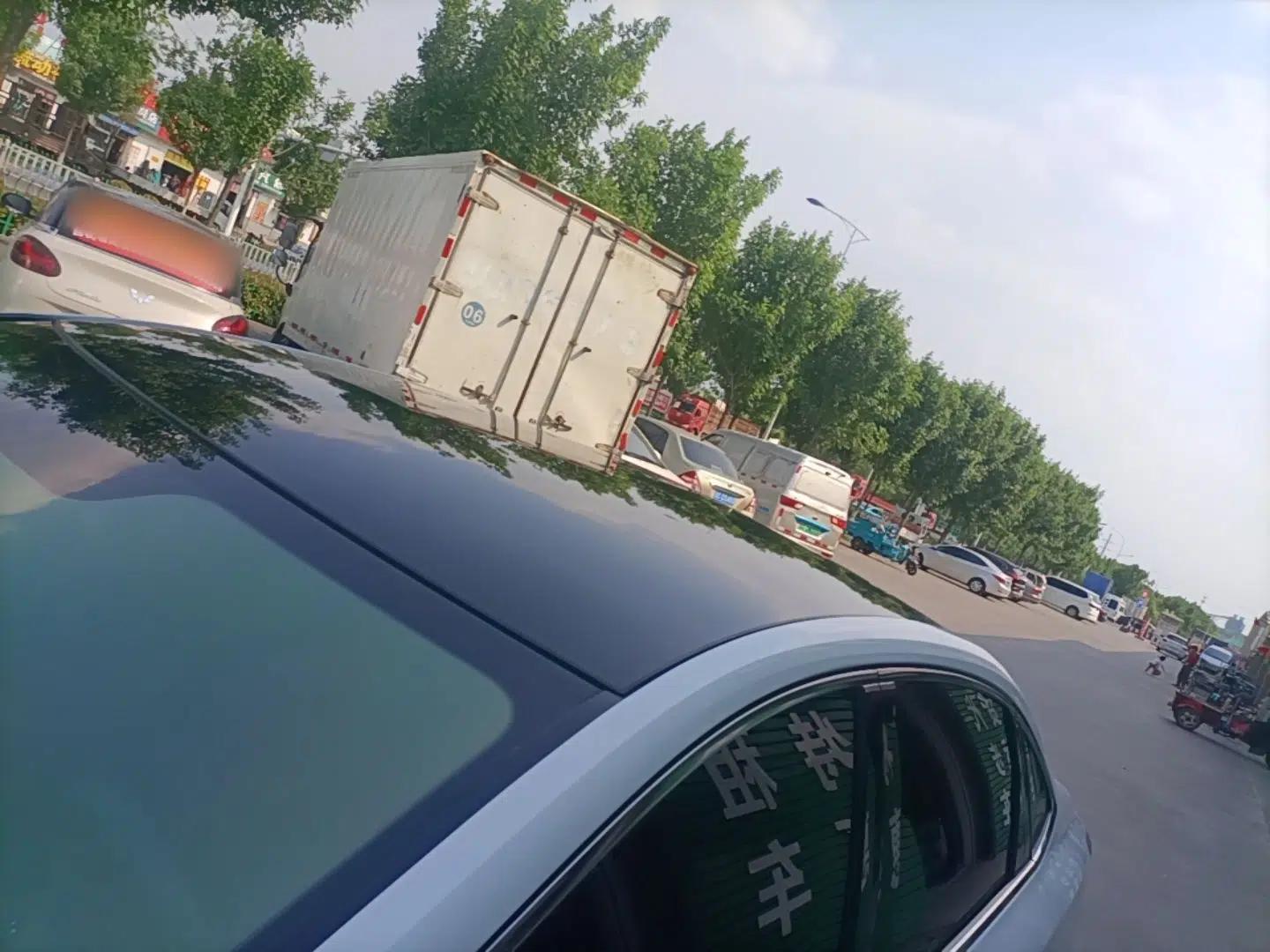 Roewe i6 MAX New Energy 2023 EV 420 Skyroof Special Edition — миниатюра 11