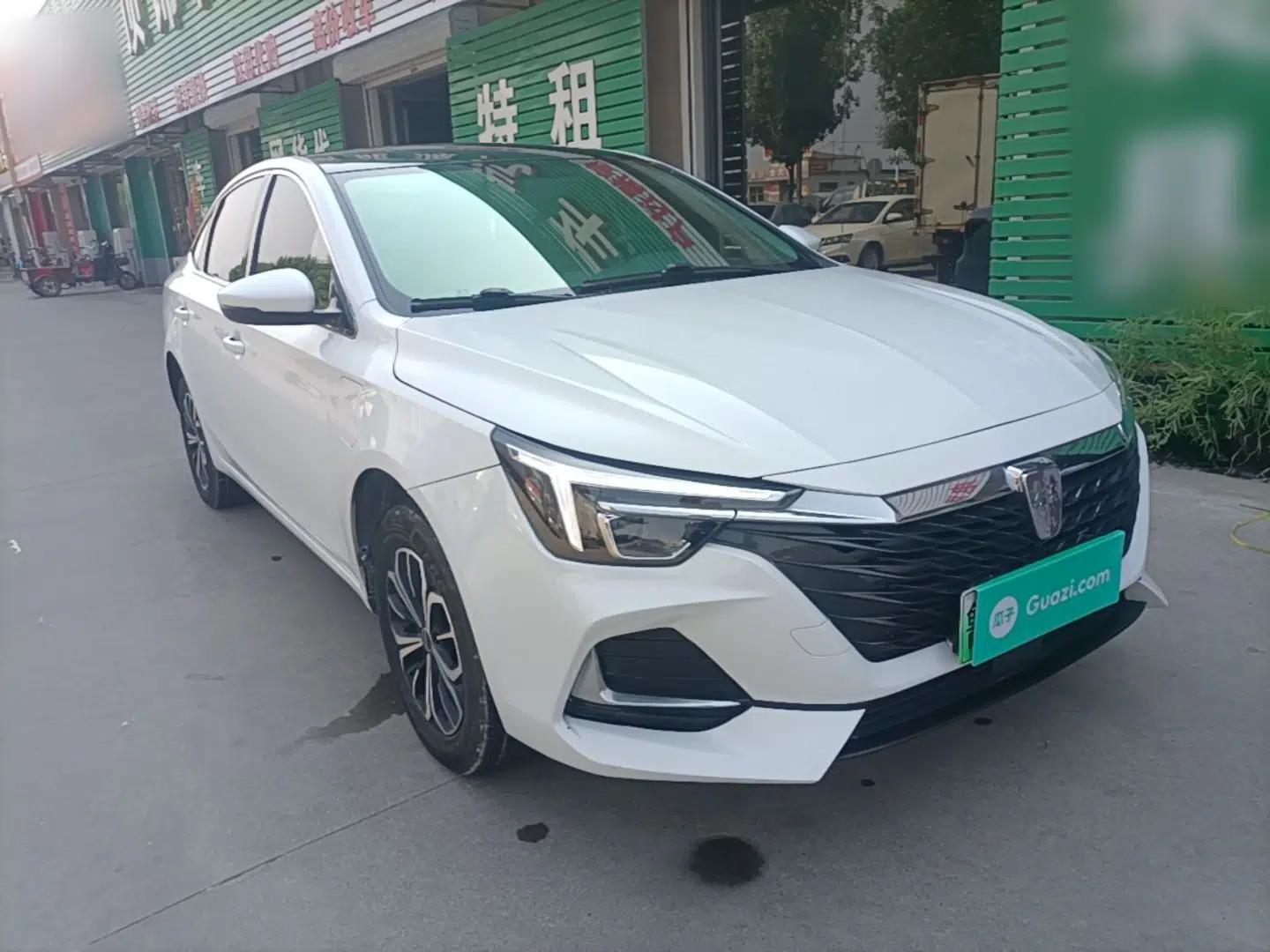 Roewe i6 MAX New Energy 2023 EV 420 Skyroof Special Edition — миниатюра 3