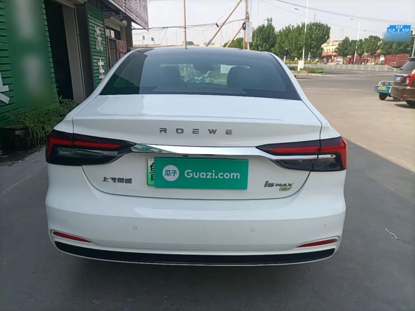 Roewe i6 MAX New Energy 2023 EV 420 Skyroof Special Edition — миниатюра 5