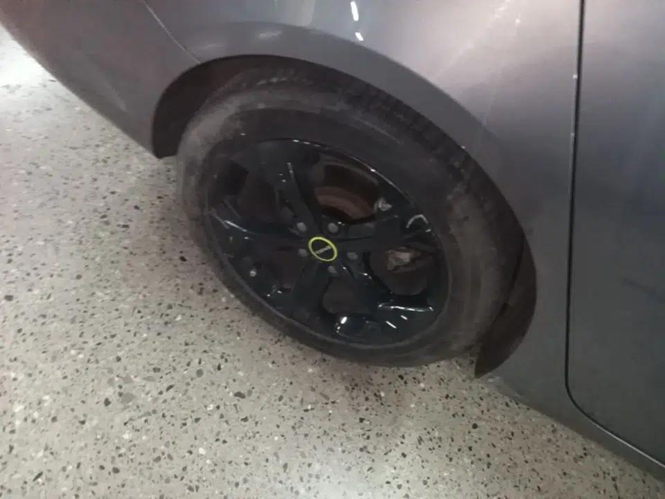 Roewe i6 MAX New Energy 2020 1.5T PHEV Sporty Cool Edition — миниатюра 10