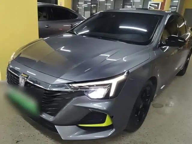 Roewe i6 MAX New Energy 2020 1.5T PHEV Sporty Cool Edition
