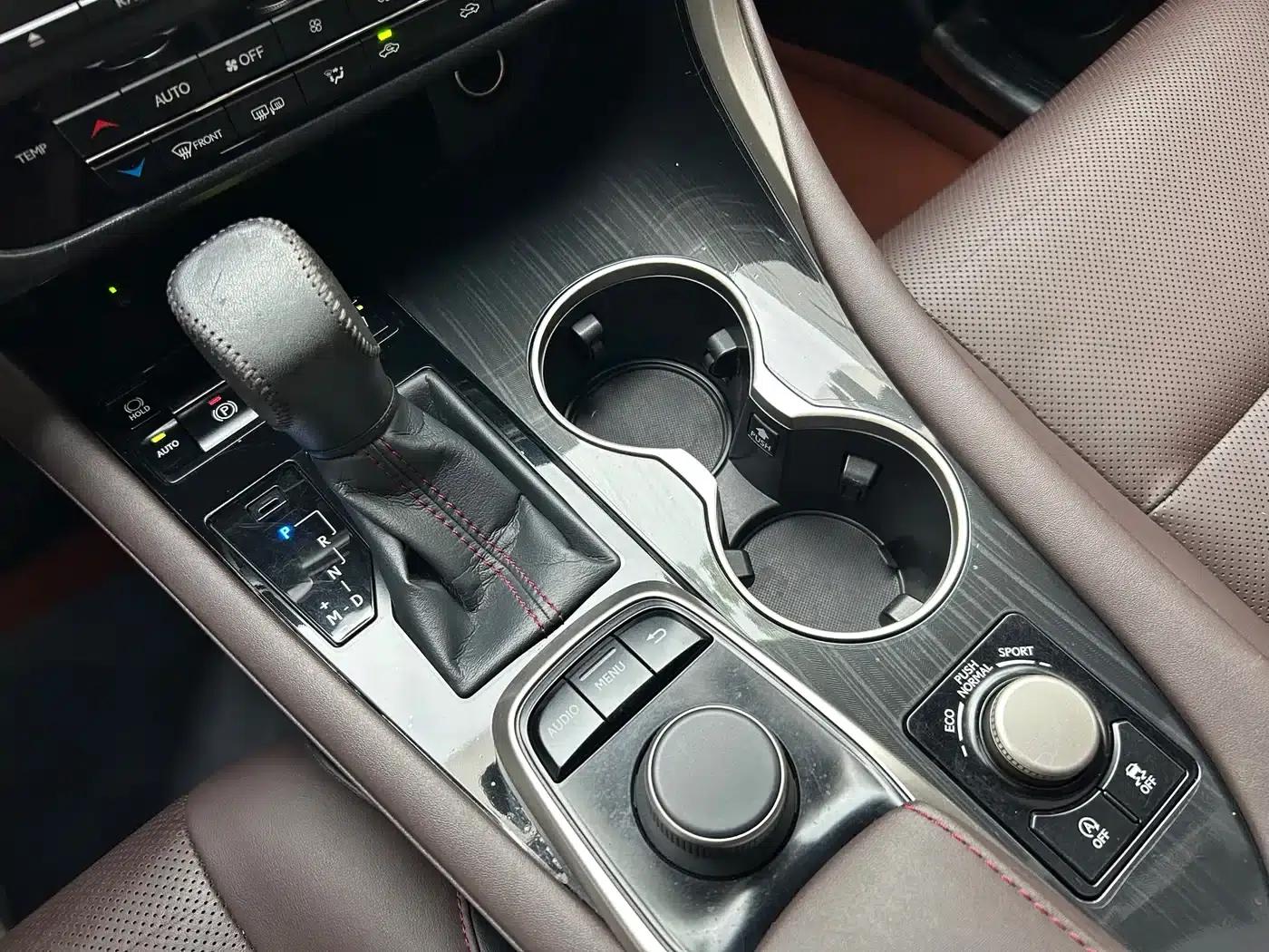 Lexus RX 2016 300 AWD Elegant Edition (China V Emission Standard) — миниатюра 27