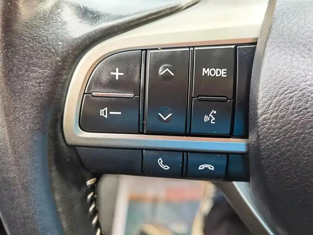 Lexus RX 2016 300 2WD Elite Edition (China V Emission Standard) — миниатюра 24