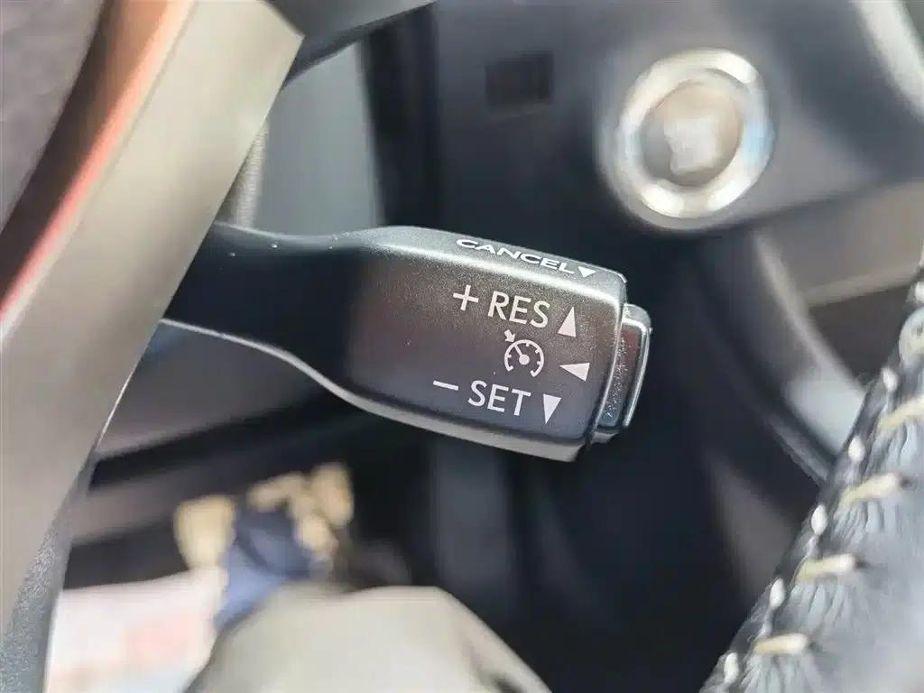 Lexus RX 2016 300 2WD Elite Edition (China V Emission Standard) — миниатюра 26