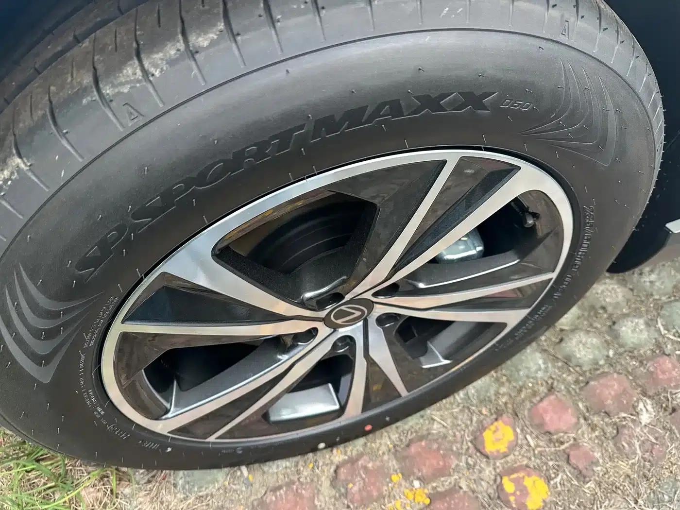 Lexus RX 2026 300 AWD Luxury Edition — миниатюра 11