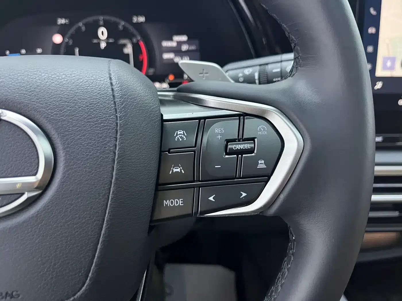 Lexus RX 2025 300 AWD Luxury Edition — миниатюра 4