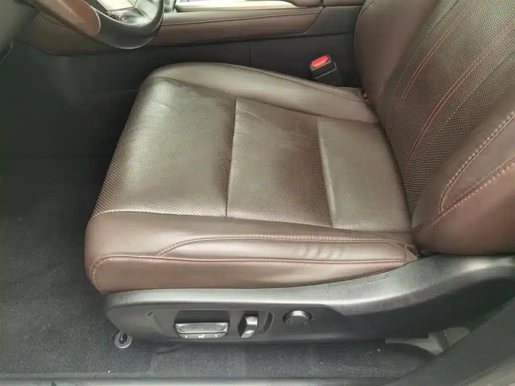 Lexus RX 2020 Facelift 300 2WD Comfort Edition — миниатюра 20