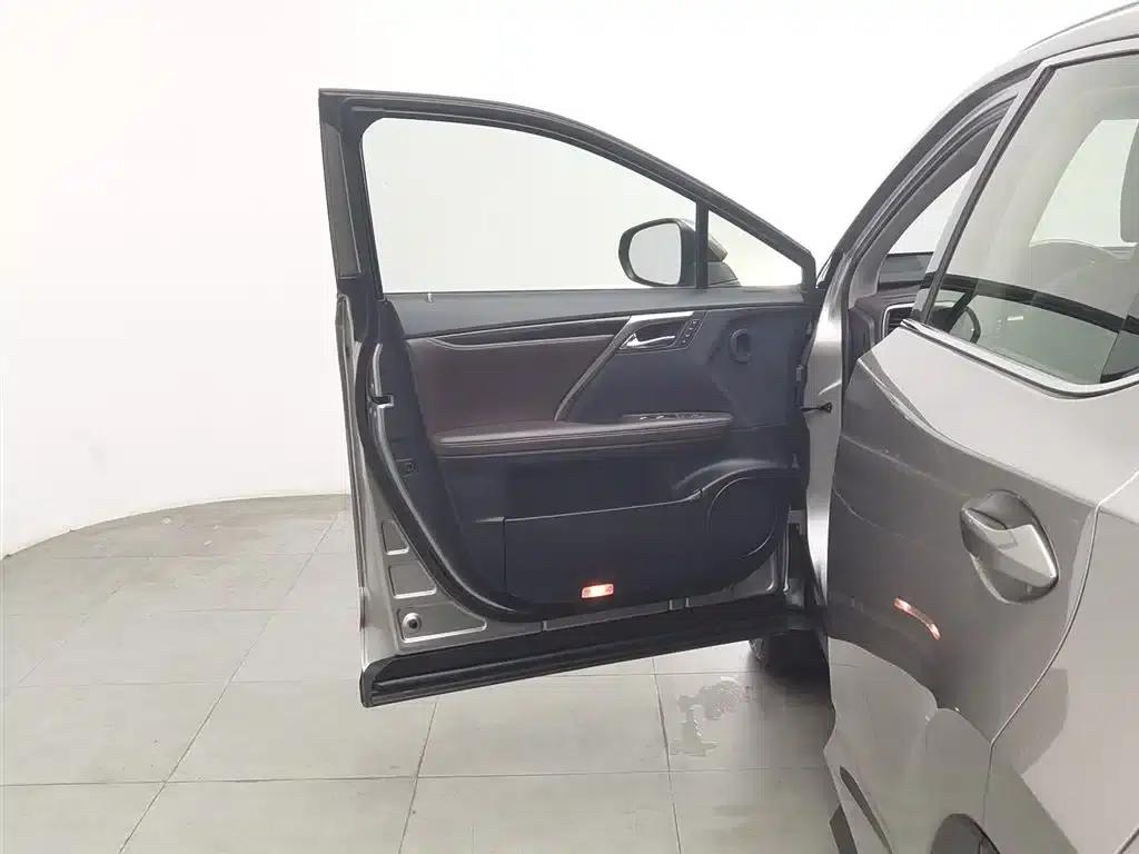 Lexus RX 2020 Facelift 300 2WD Comfort Edition — миниатюра 8