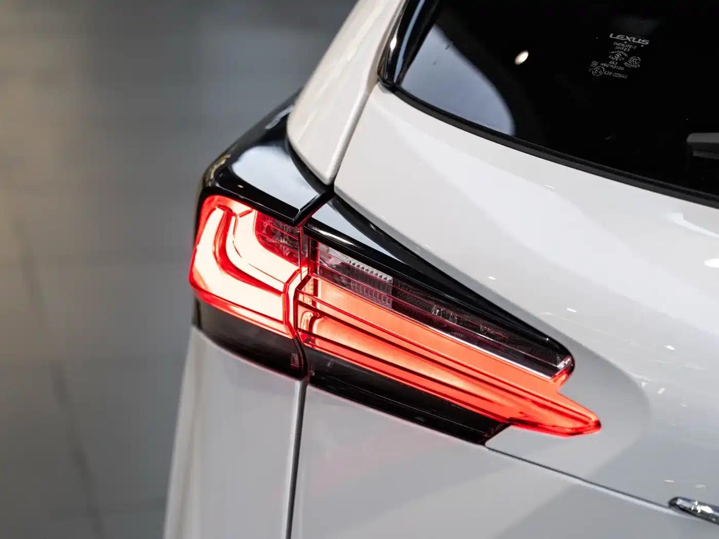 Lexus NX 2015 200t AWD Sport Edition — миниатюра 7