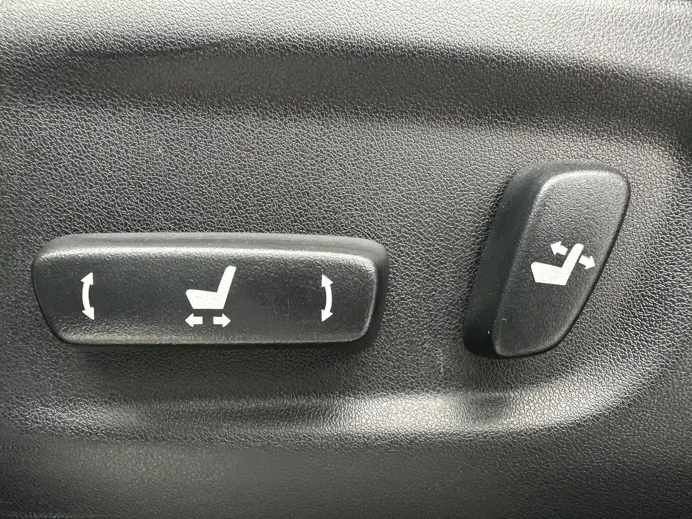 Lexus NX 2020 200 AWD Sport Edition (China VI Emission Standard) — миниатюра 13