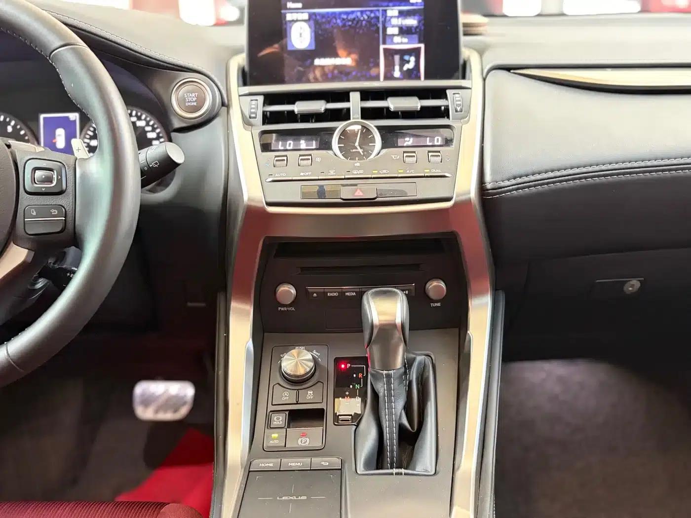 Lexus NX 2020 200 FWD Sport Edition (China V Emission Standard) — миниатюра 12