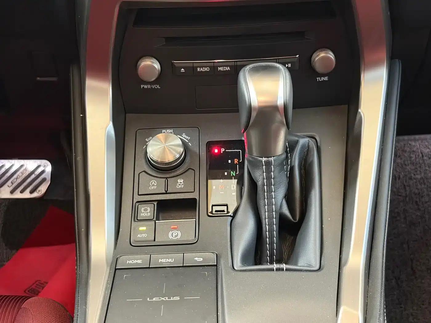 Lexus NX 2020 200 FWD Sport Edition (China V Emission Standard) — миниатюра 15