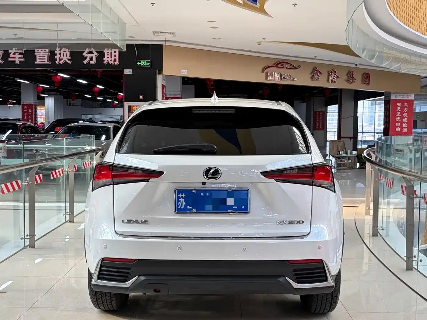 Lexus NX 2020 200 FWD Sport Edition (China V Emission Standard) — миниатюра 3