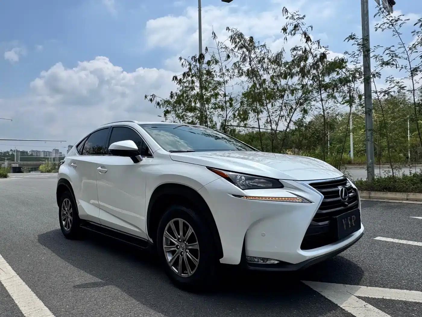 Lexus NX 2016 200 AWD Sport Edition — миниатюра 2