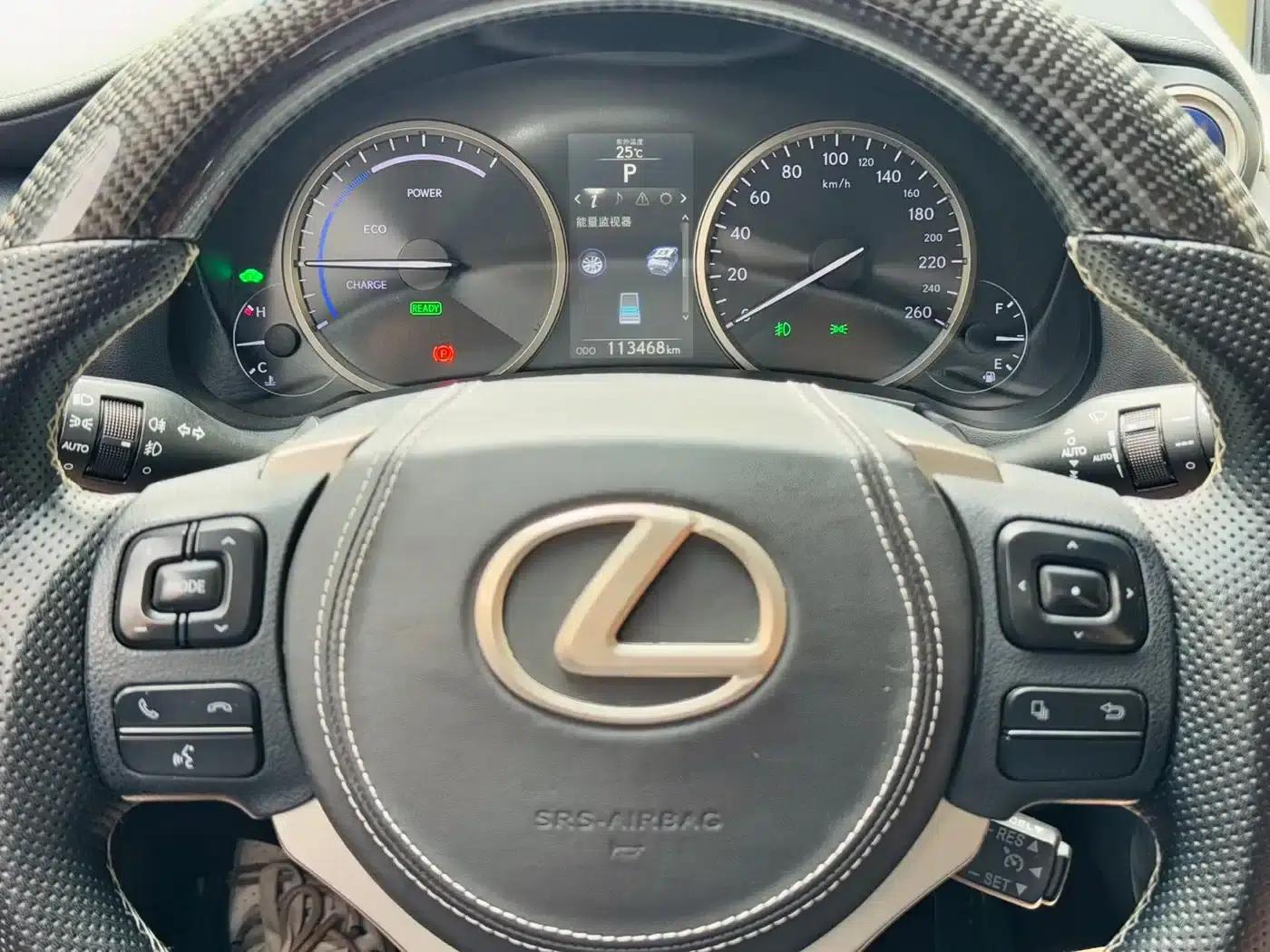 Lexus NX 2017 300h FWD Sport Edition — миниатюра 8