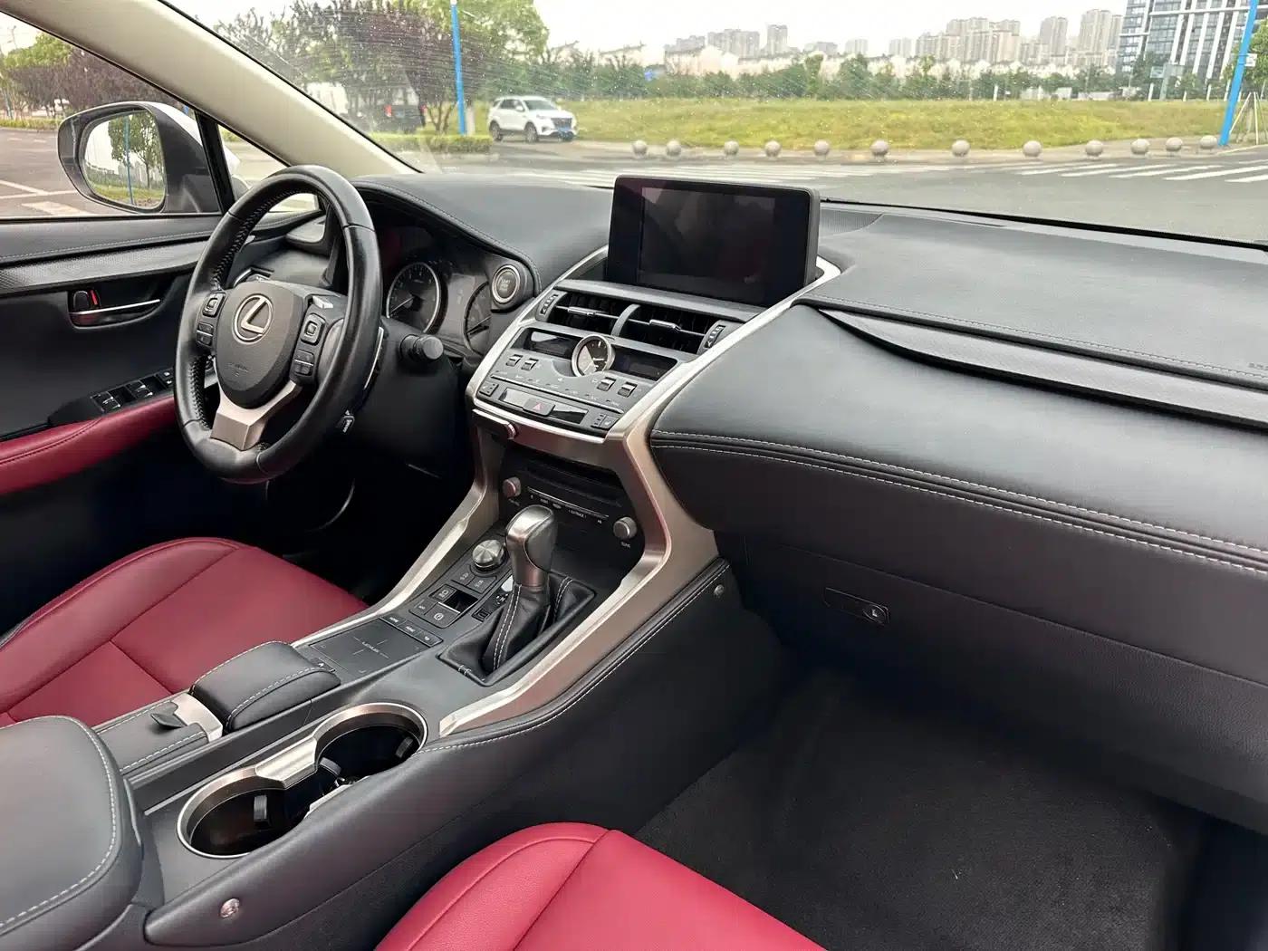 Lexus NX 2020 200 AWD Sport Edition (China VI Emission Standard) — миниатюра 17