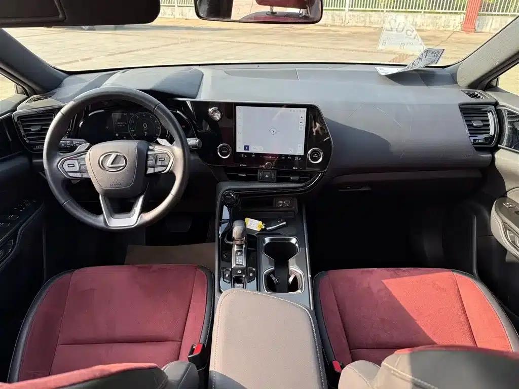 Lexus NX 2023 260 AWD Skyactiv Edition — миниатюра 6