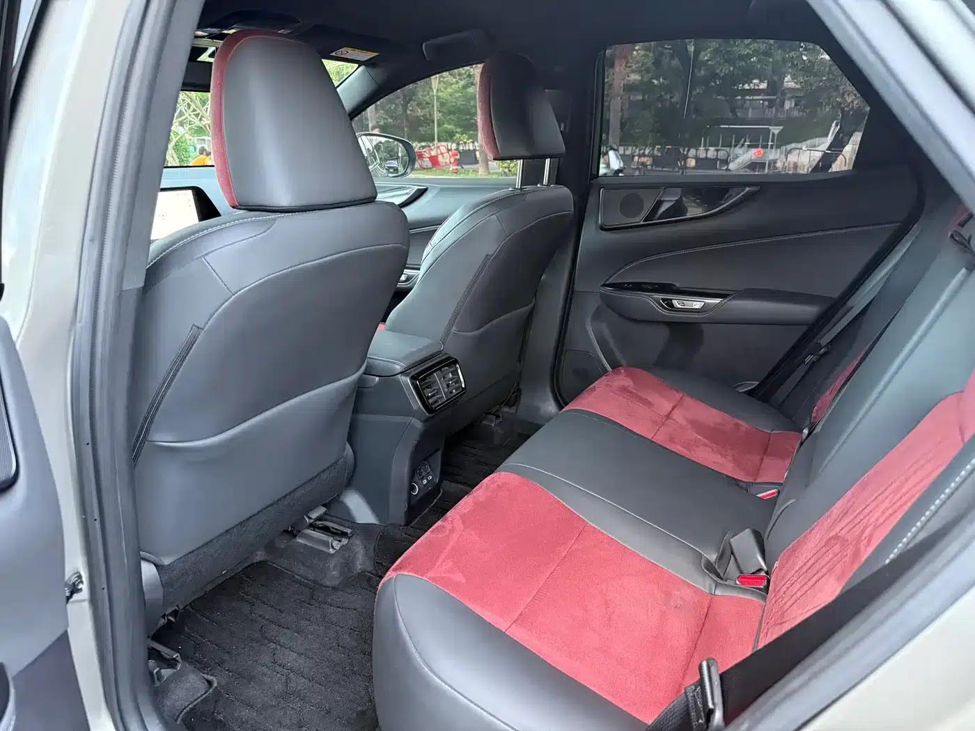 Lexus NX 2023 260 AWD Skyactiv Edition — миниатюра 8