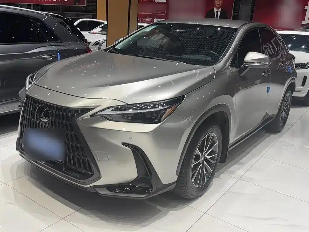 Lexus NX 2024 260 AWD Skyactiv Edition — миниатюра 1