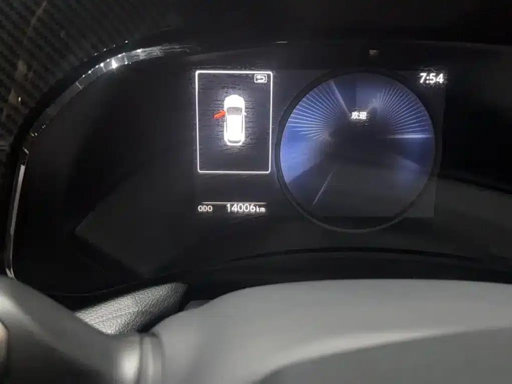 Lexus NX 2024 260 AWD Skyactiv Edition — миниатюра 4