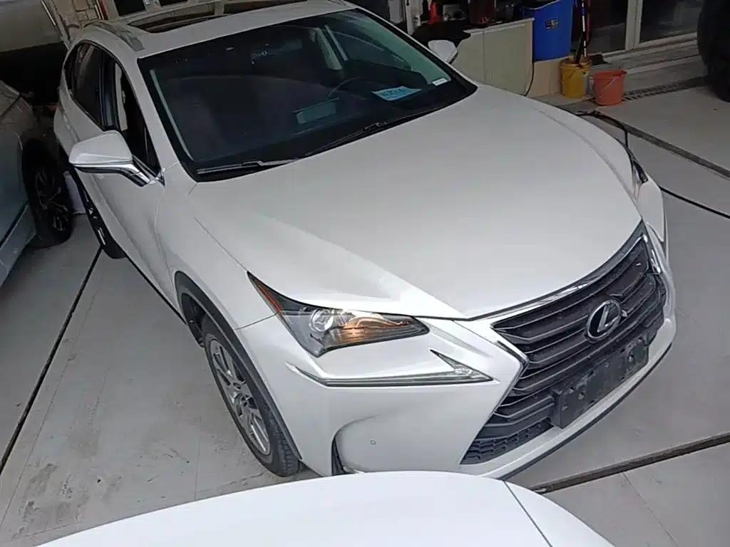 Lexus NX 2015 200t AWD Sport Edition — миниатюра 4