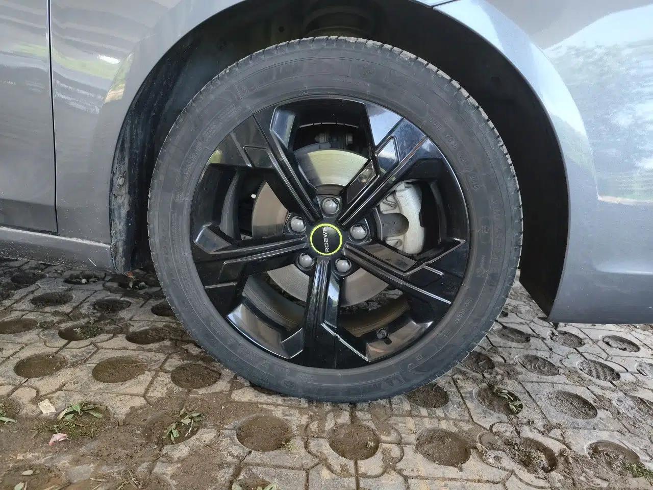 Roewe i6 MAX 2020 300TGI Automatic "Swell Cool Smart Drive" Edition — миниатюра 8