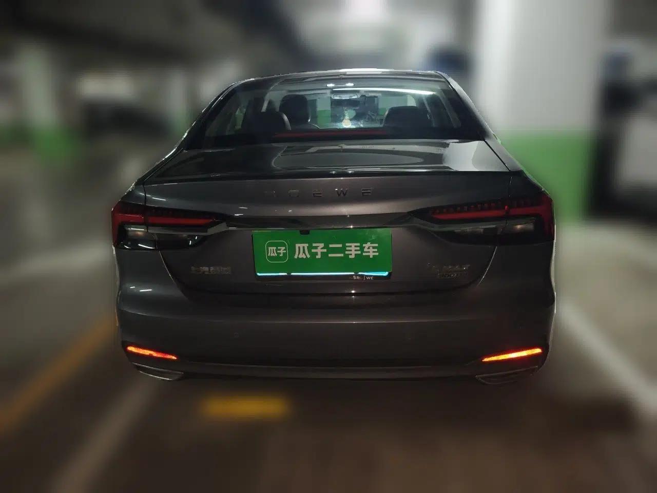 Roewe i6 MAX 2020 300TGI Automatic Supreme Edition with Cool Sunroof and Advanced Driving Features — миниатюра 5