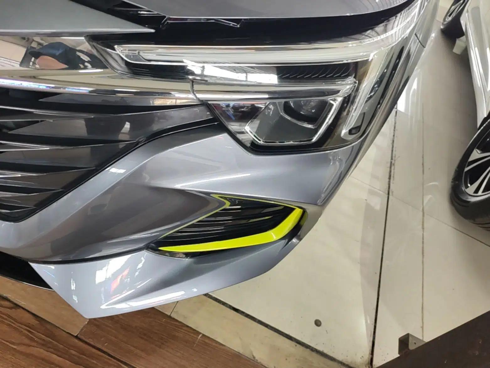 Roewe i6 MAX 2020 300TGI Automatic "Swell Cool Smart Drive" Edition — миниатюра 5
