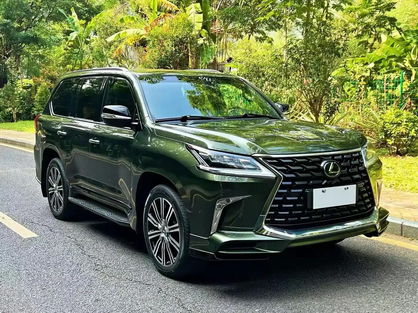 Lexus LX 2021 570 Middle East Limited Edition — миниатюра 3