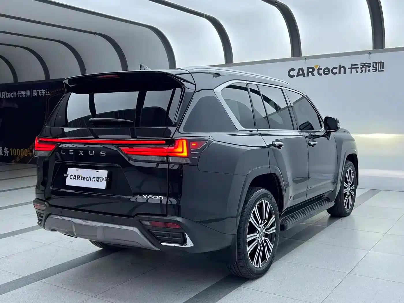 2023 Lexus LX 600 US Spec — миниатюра 3