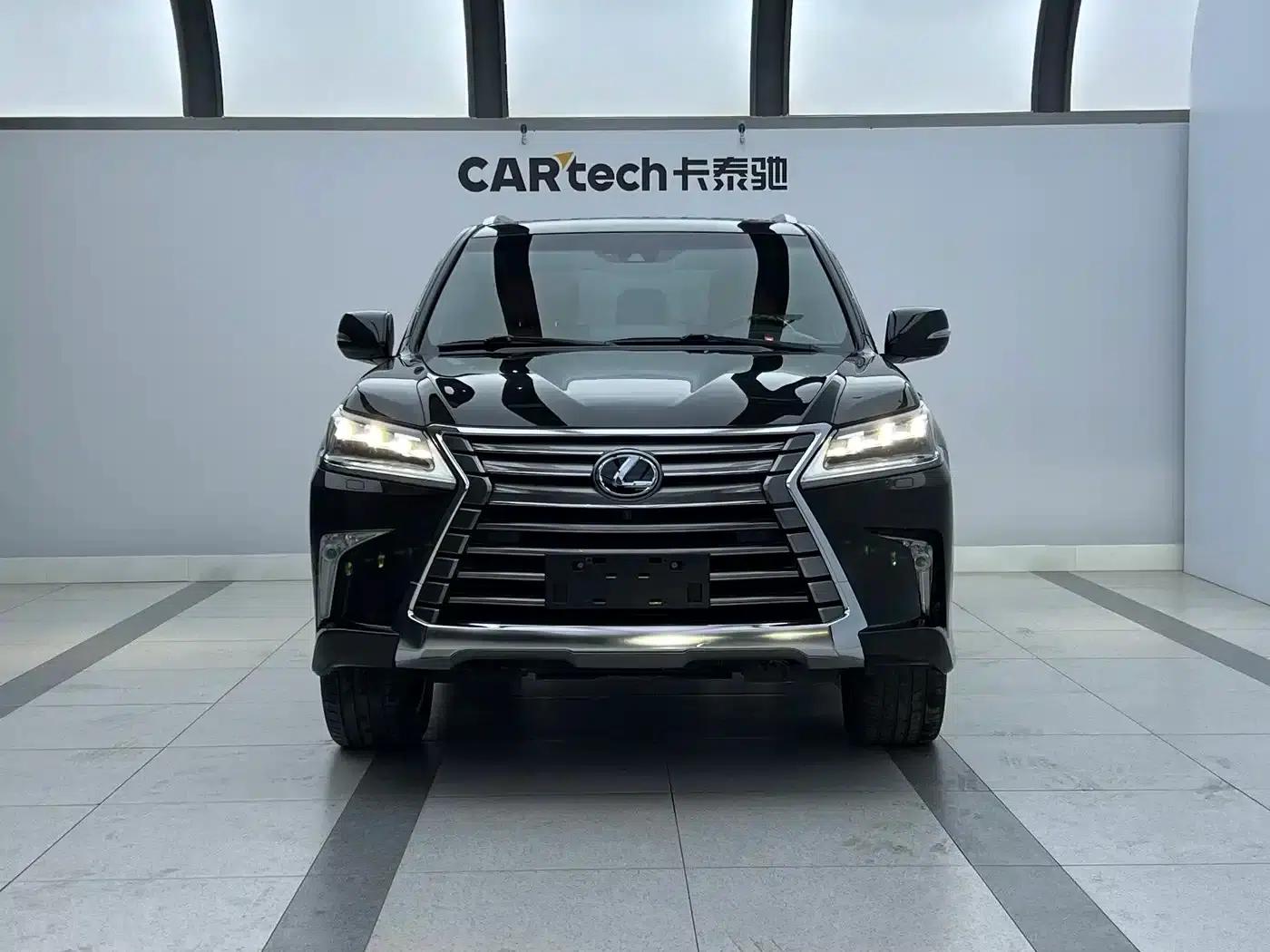 2016 Lexus LX 570 Premium Luxury Edition — миниатюра 2
